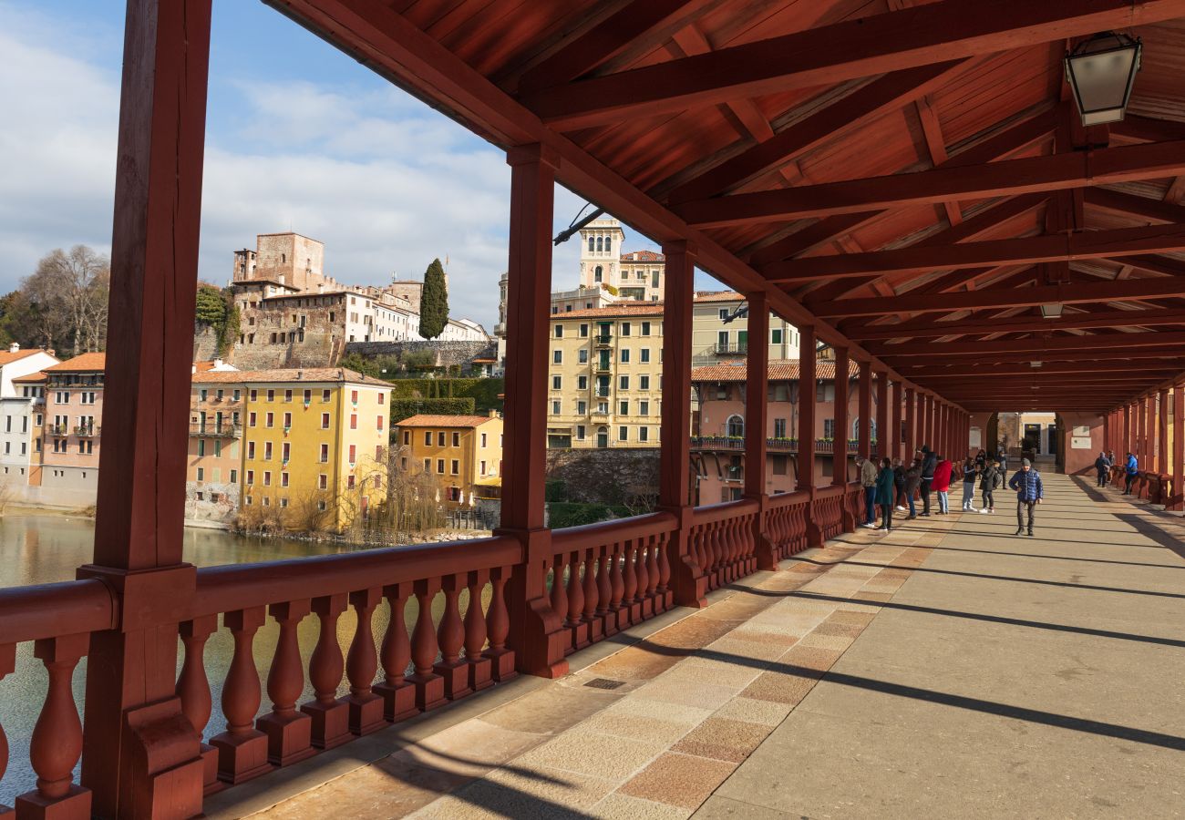 Appartement à Bassano del Grappa - Mansarda con travi a vista nel Centro Storico