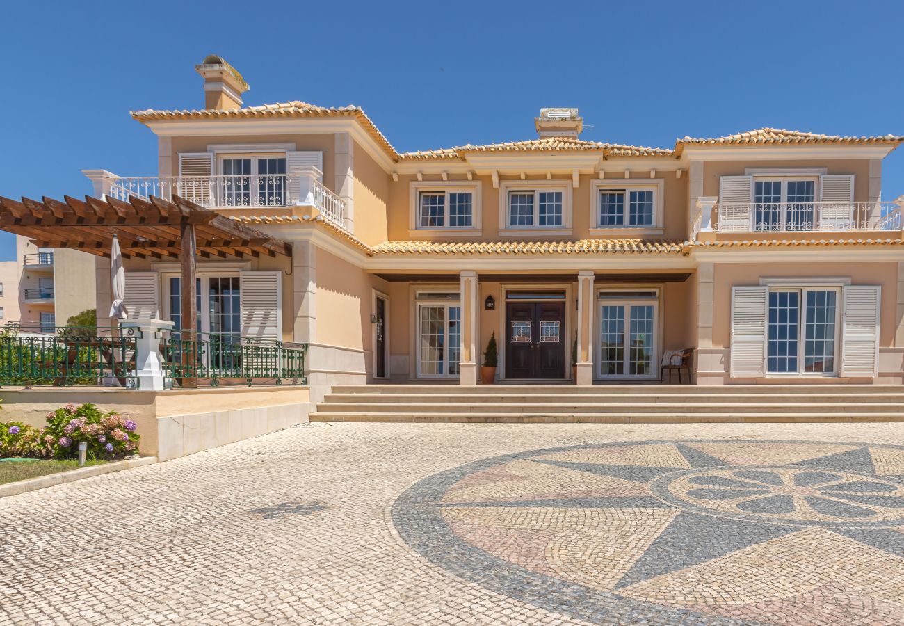 Villa em Ericeira - Hopstays - Ericeira Vila Martinho