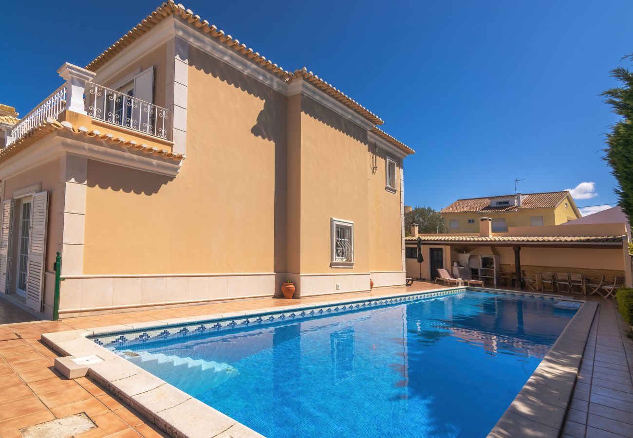 Villa em Ericeira - Hopstays - Ericeira Vila Martinho