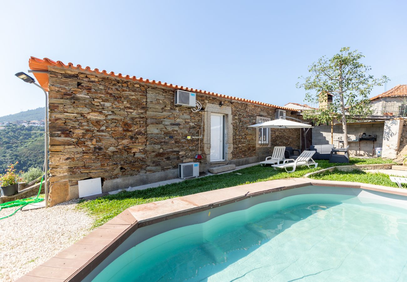 Casa em Castelo de Paiva - Hopstays - Casa das Dognas