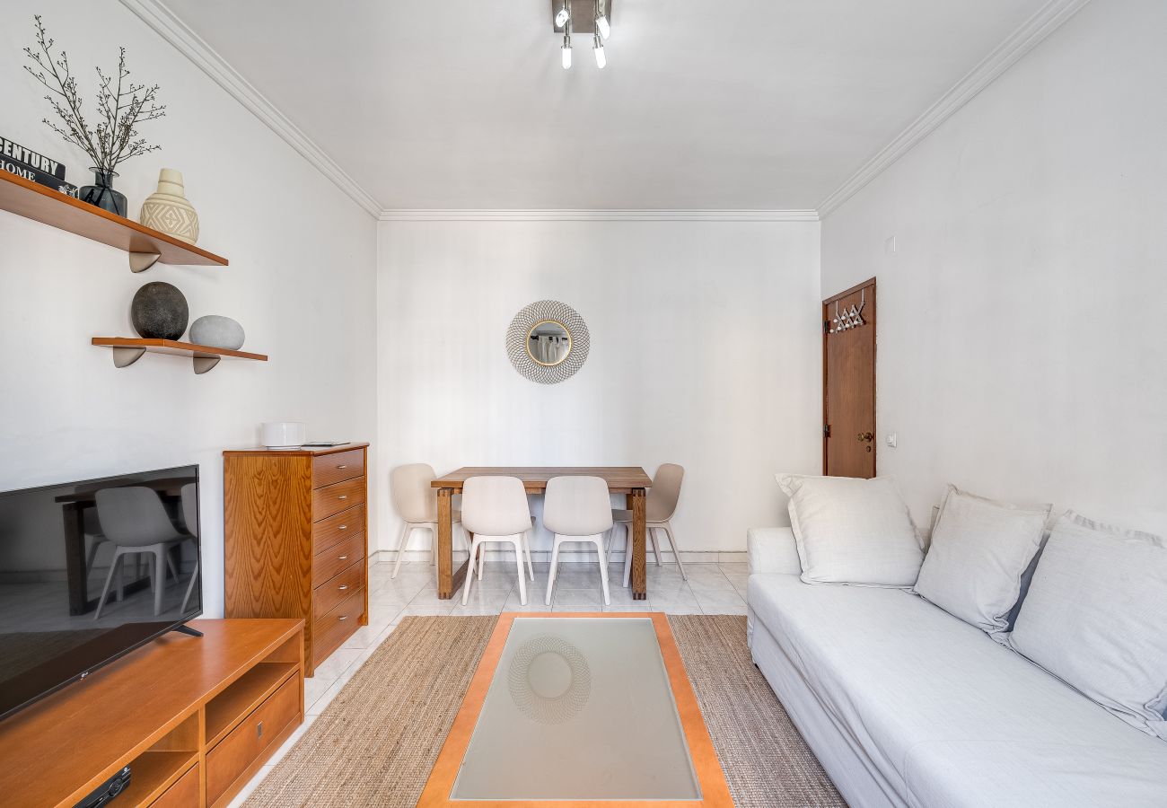 Apartment in Almada - Hopstays - Almada Saudade