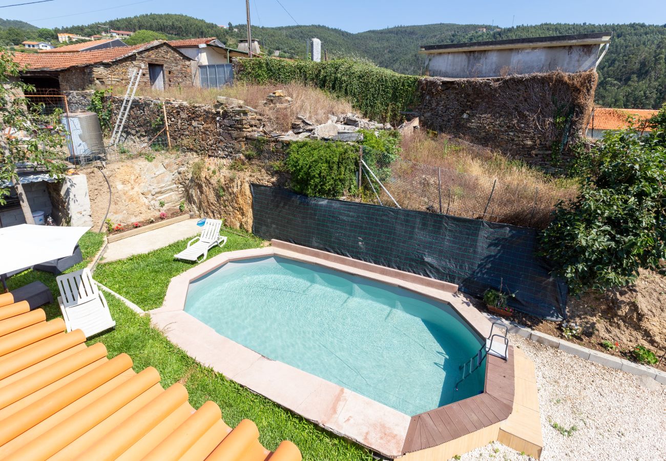 House in Castelo de Paiva - Hopstays - Casa das Dognas